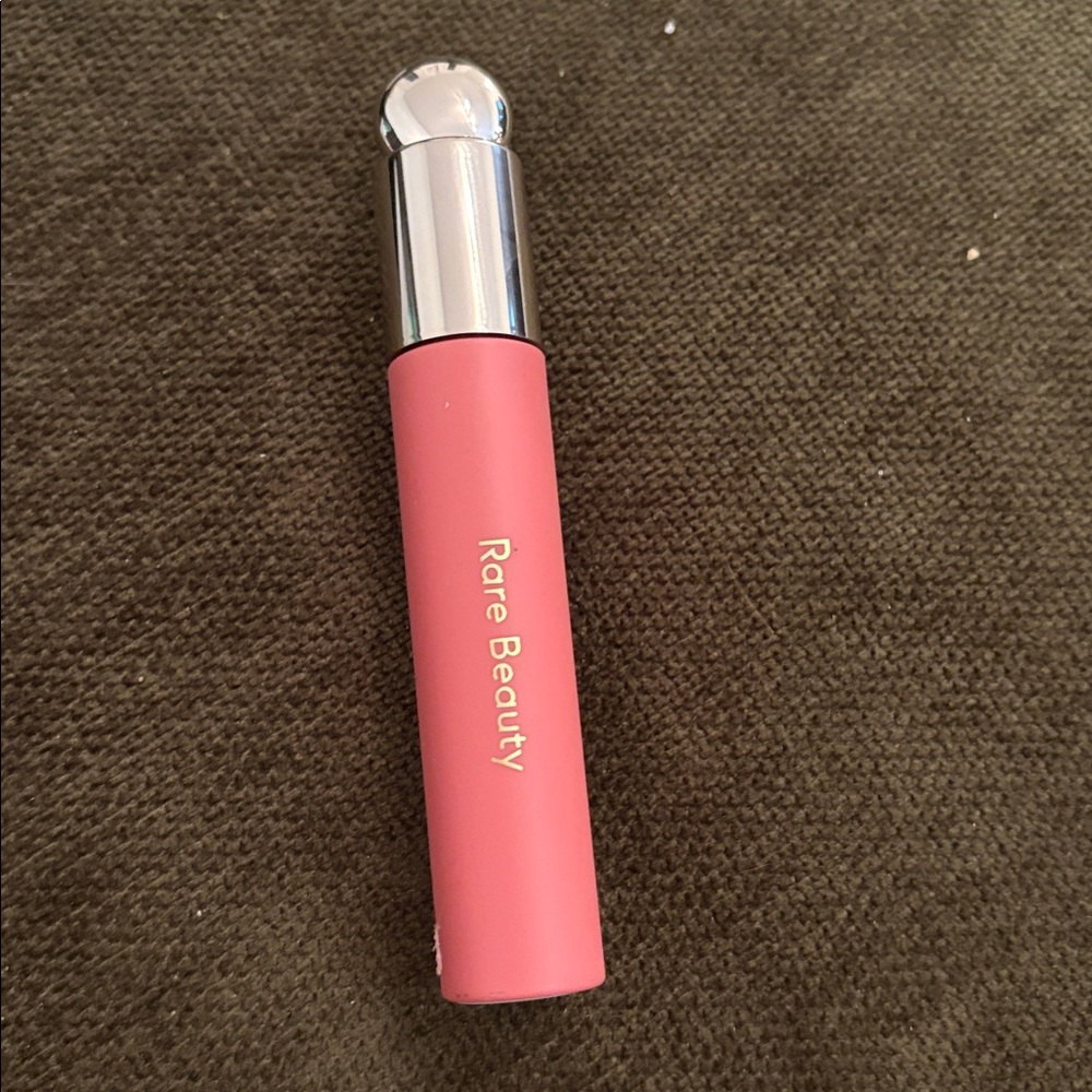 Rare beauty lip oil